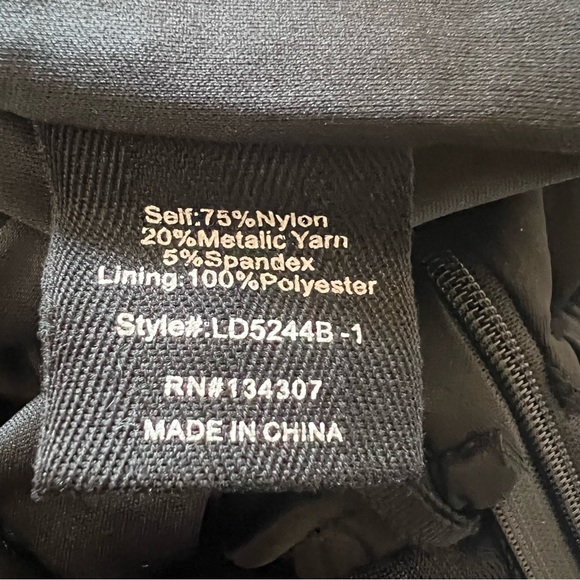 Line + Dot Ariel Gown black size XSmall - Picture 8 of 14